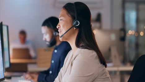 Crm,-Ayuda-Y-Mujer-Asiática-Con-Telemarketing