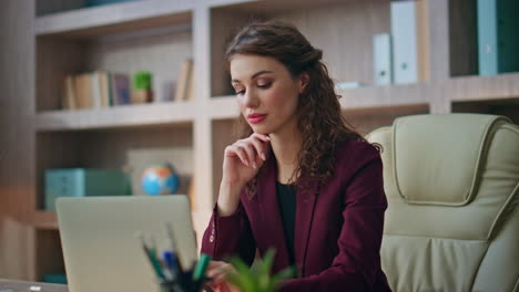 young businesswoman solving problem working in marketing agency alone closeup.
