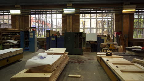 woodworking workshop