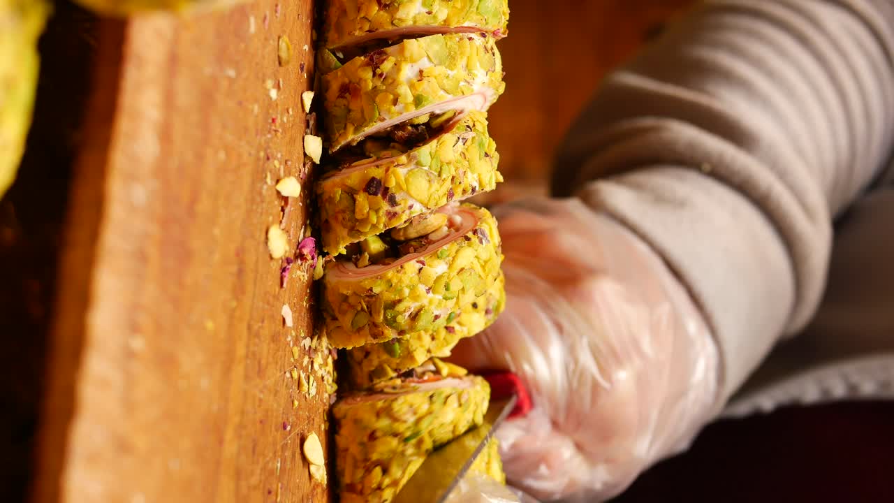 Cutting Turkish Delight Rolls