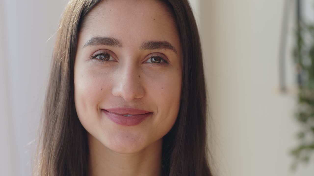 retrato de mujer sonriente