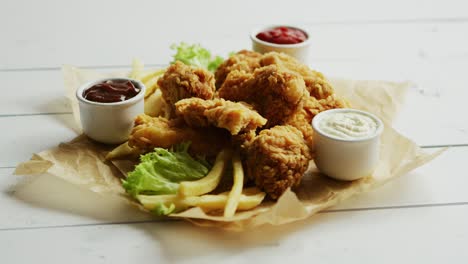 Fried-meat-laid-on-chopping-board