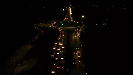 night traffic moving in perfect order at the roundabout