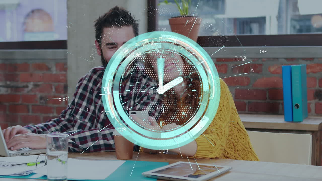 анимация часов и сети соединений над изучением людей