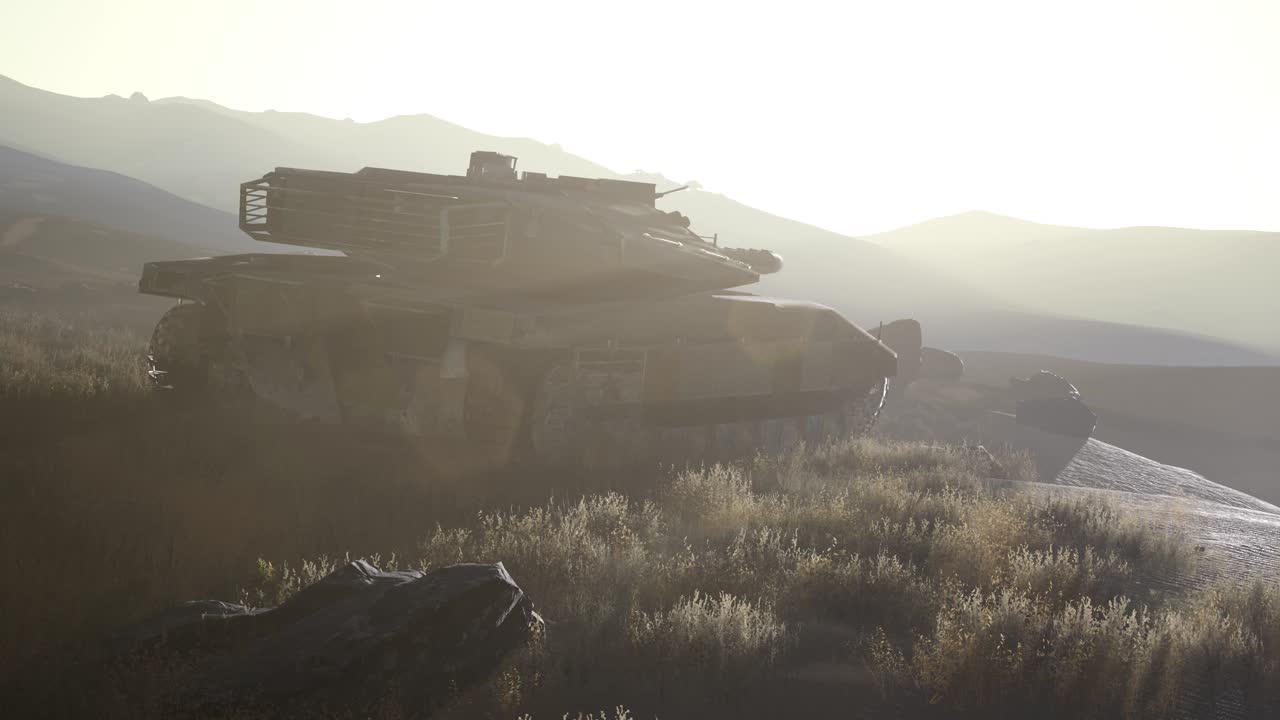 vecchio serbatoio arrugginito nel deserto al tramonto