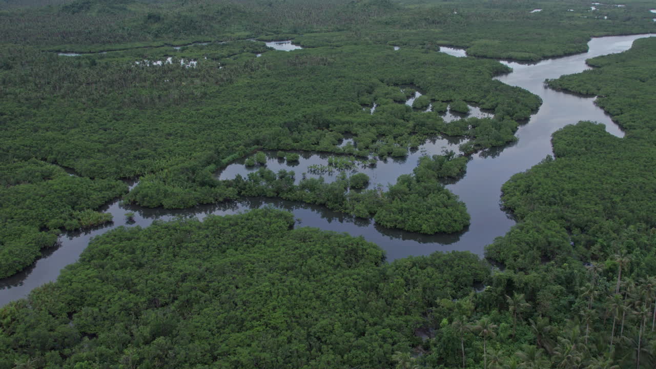 필리핀 시아르가오 섬에서 공중 촬영