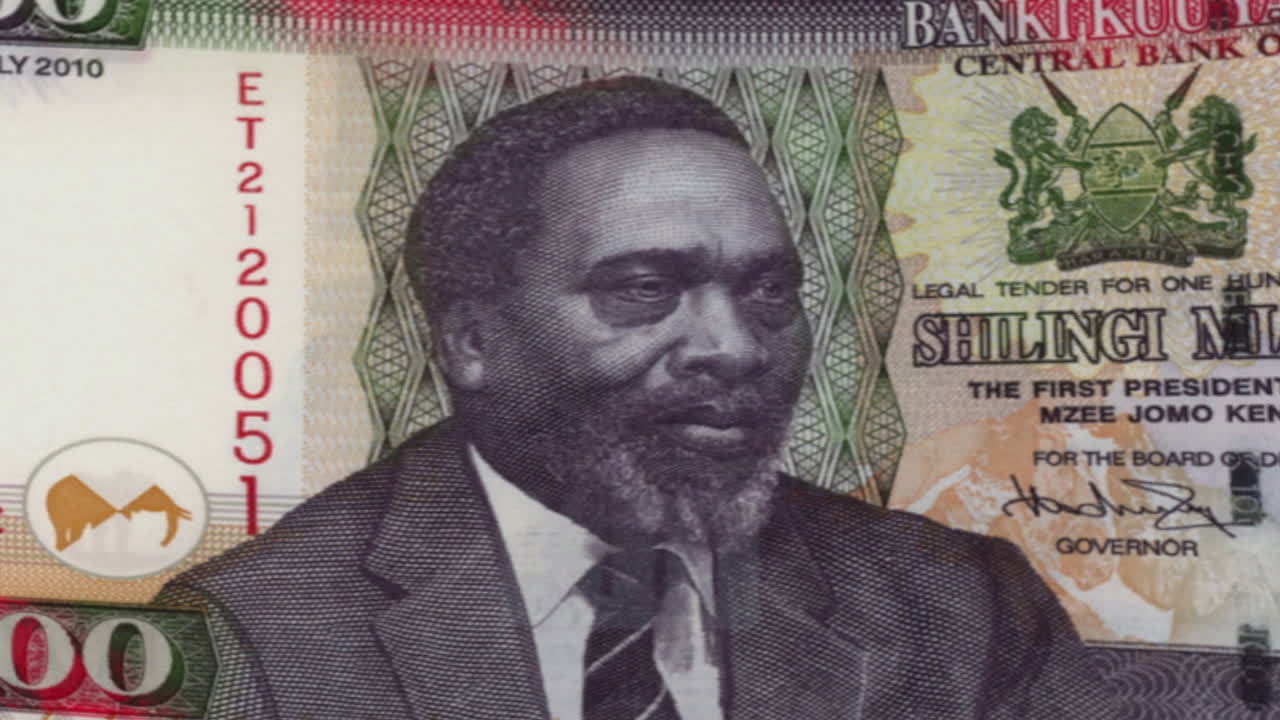 Kenyan 100 Shilling Banknote with Jomo Kenyatta Portrait on Green Screen