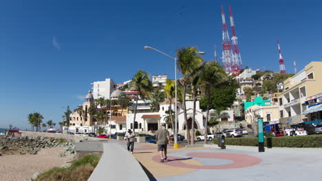 Mazatlan-Malecon-00