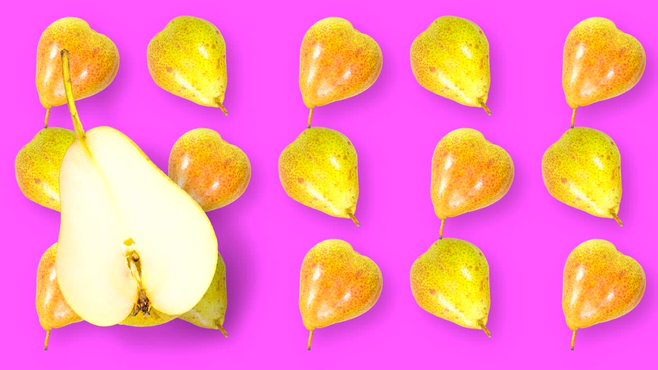 película de animación con frutas en movimiento y giratorias