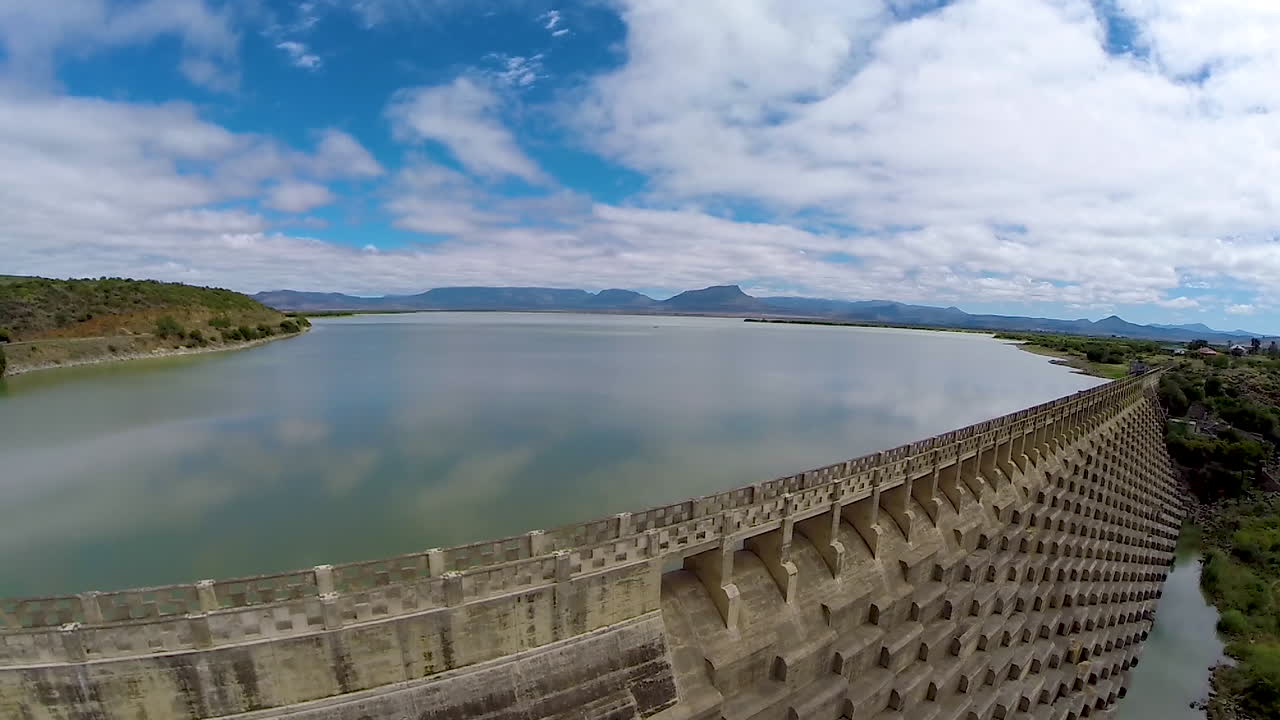 Graaff-Reinet Tiwn dam