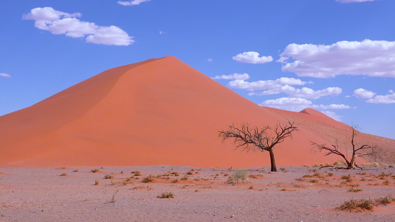 Astonishing time lapse of clouds moving over Dune 45 a massive sand dune in the Namib desert Namibia 1