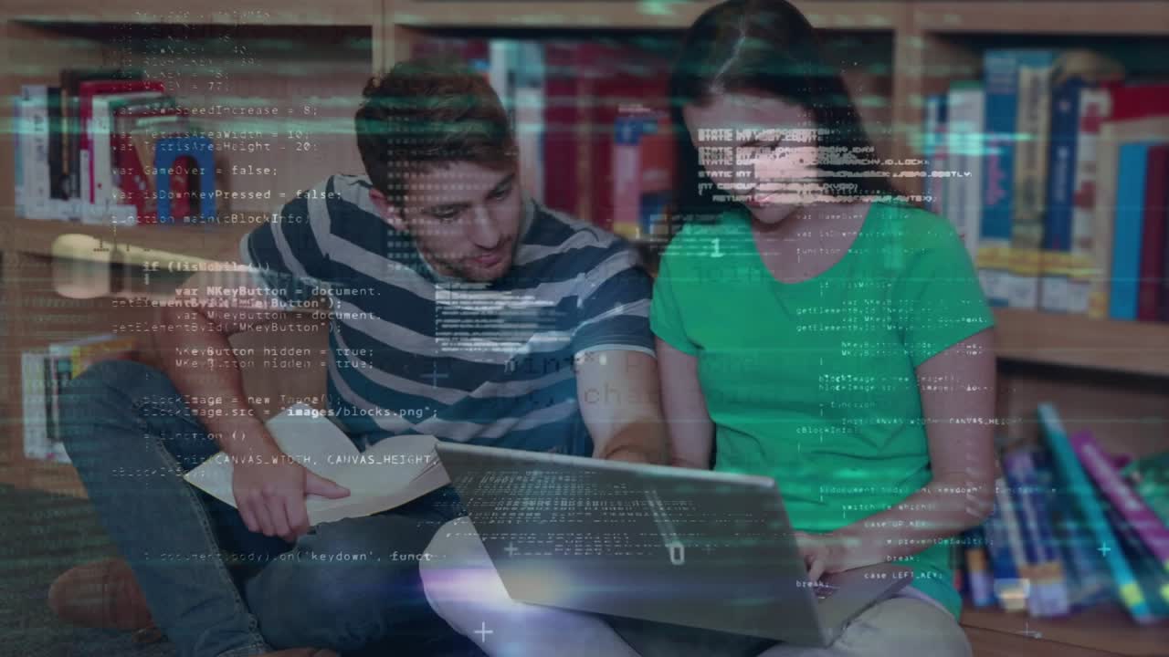 Animación de procesamiento de datos sobre repartidor sonriente