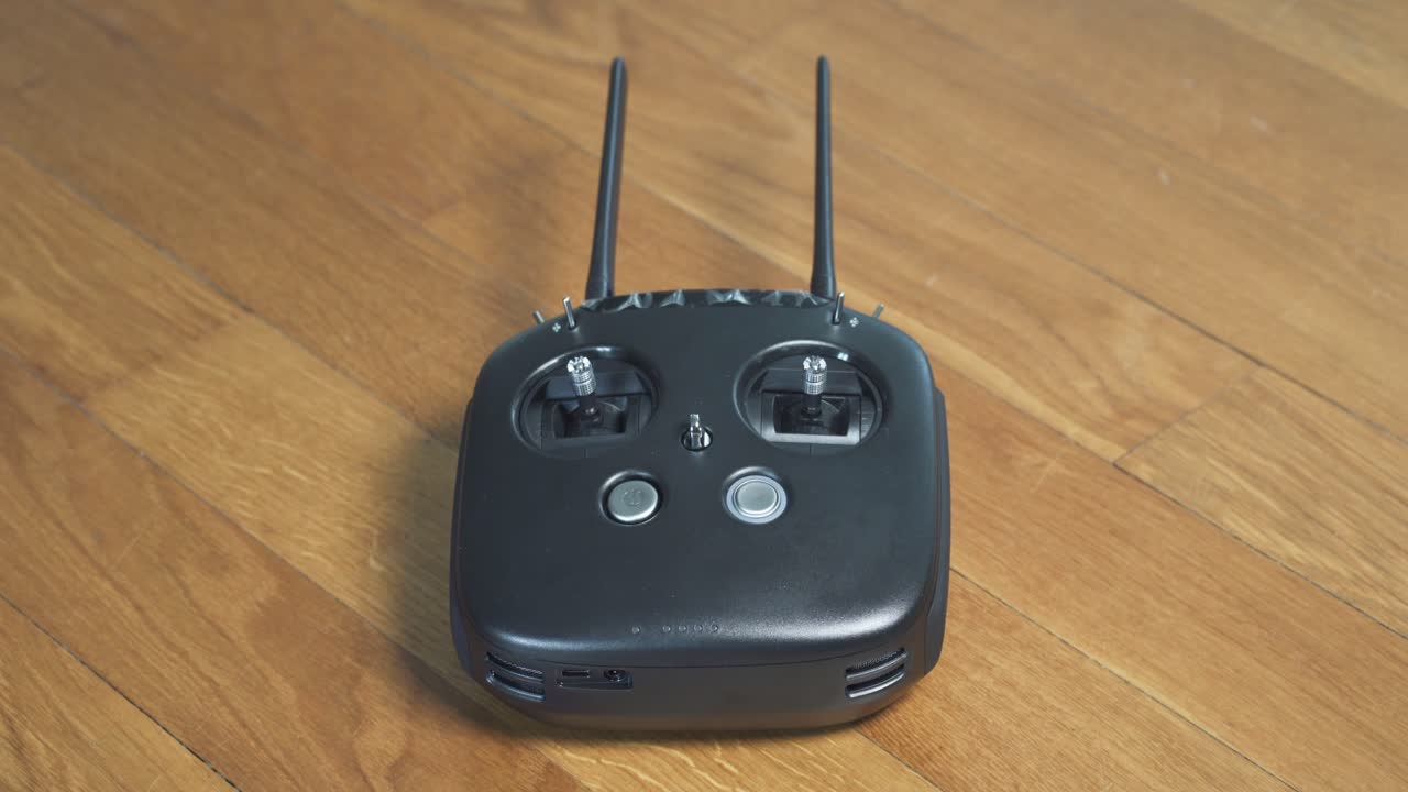 dji 조종기 모드 2의 클로즈업 줌 샷