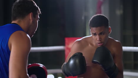 sesión de entrenamiento de boxeo