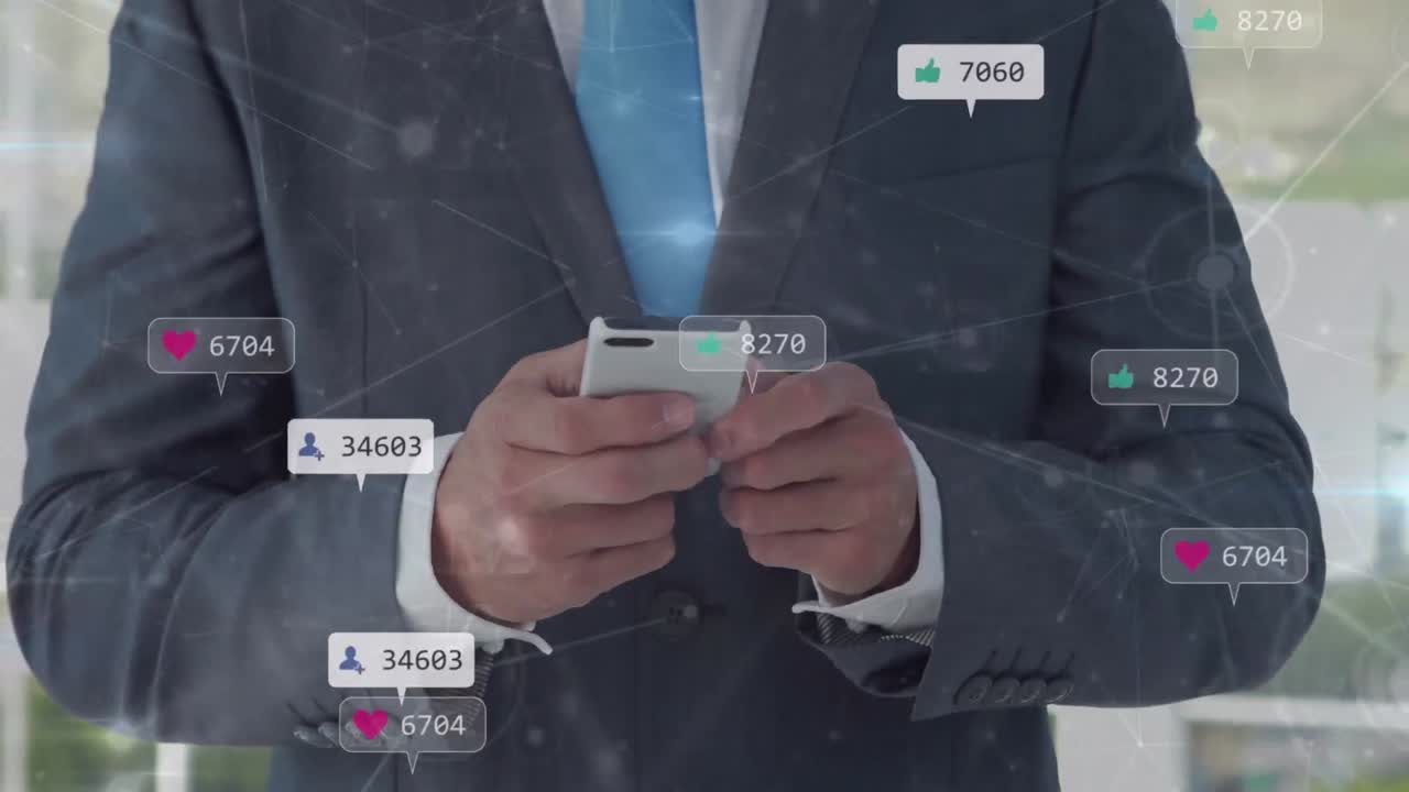 animación de puntos conectados, iconos de notificación sobre la sección media del empresario que utiliza el teléfono inteligente.