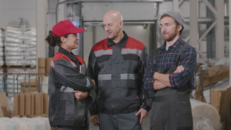 retrato de los trabajadores de la fábrica