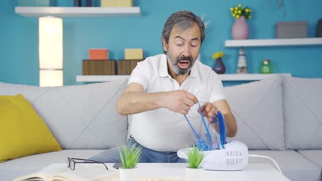 Man-having-trouble-breathing-wears-respirator.