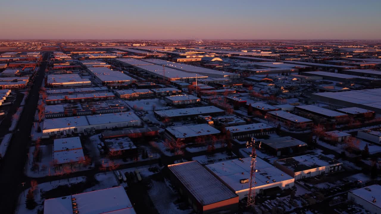 fotografía aérea del distrito de almacenes en calgary durante el invierno