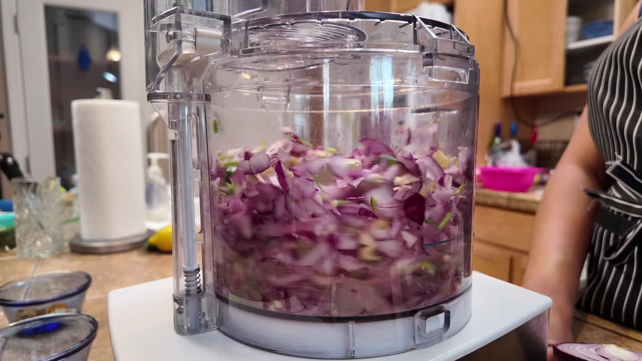 Chopping and grinding red onions and peppers in a food processor - Chana Masala series