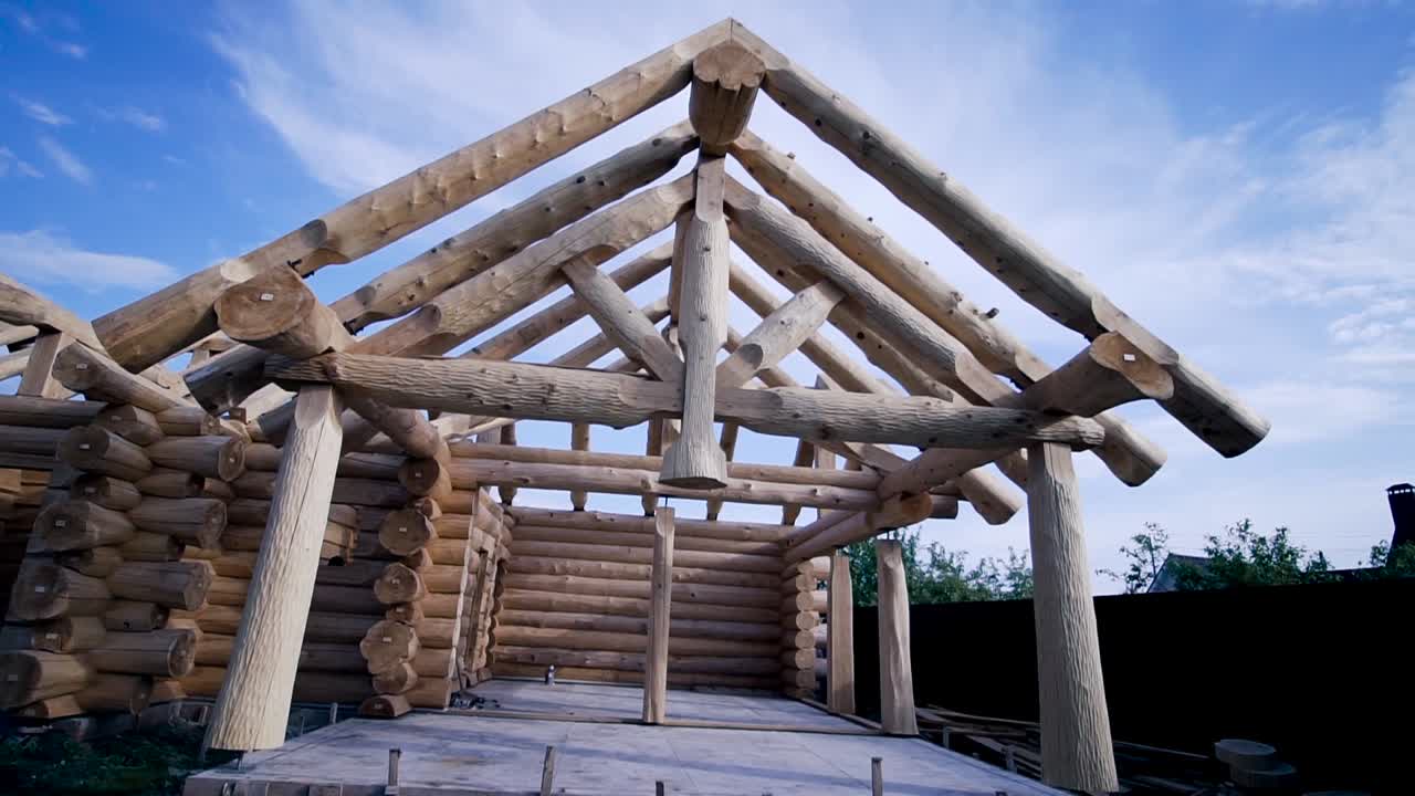 Log Cabin Construction - Roof Framing Details