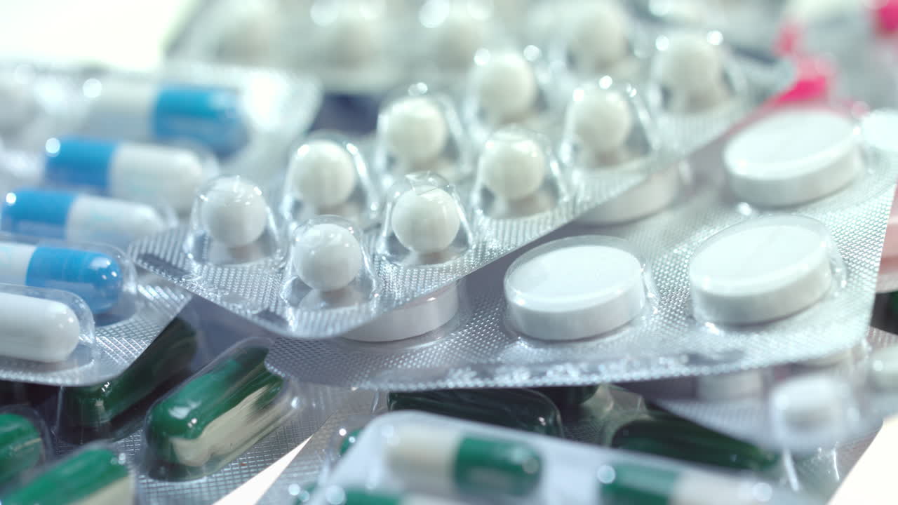 фармацевтическая упаковка таблеток. медицинские препараты.