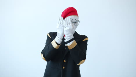 mime artist in performance