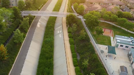rancho stevenson, canal de control de inundaciones de california