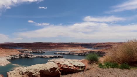 Lake-Powell-panorama-at-Glen-Canyon-National-Recreation-Area