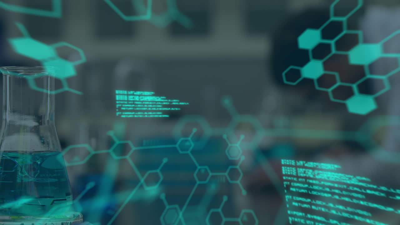 animación de moléculas y procesamiento de datos sobre científico biracial en el laboratorio