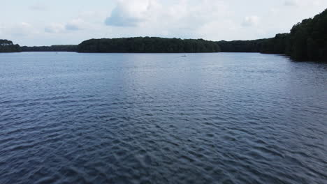 Legendary-French-Trémelin-or-Tremelin-lake-in-Brittany,-France