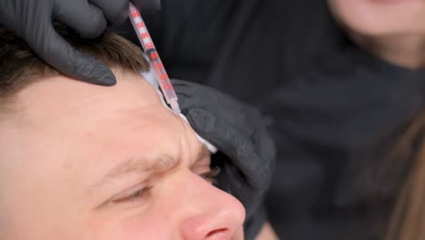 procedimiento de inyección facial