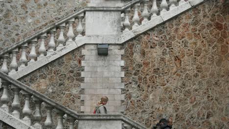 Paris-People-Steps-00