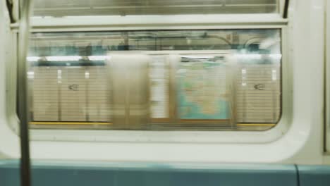 viaje en el metro de la ciudad de nueva york