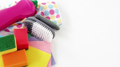 Various-housekeeping-supplies