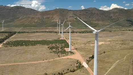 todavía aerogeneradores sin viento