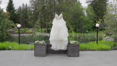 Beautiful-white-wedding-dress-hanging