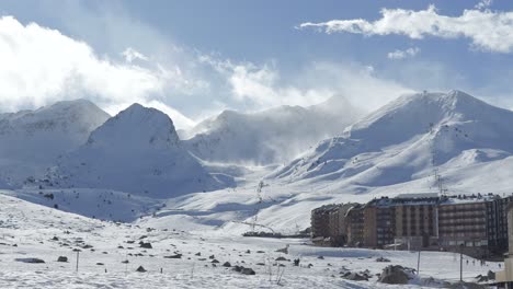 Timelapse-in-Pas-de-la-Casa,-Andorra