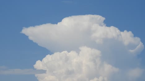 Zeitraffer-Von-Wolkenformationen