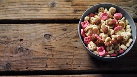 honeycomb cereal in bowl 4k