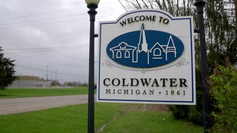 welcome to coldwater, michigan sign with gimbal video stable