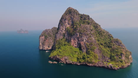 island scenery in the ocean