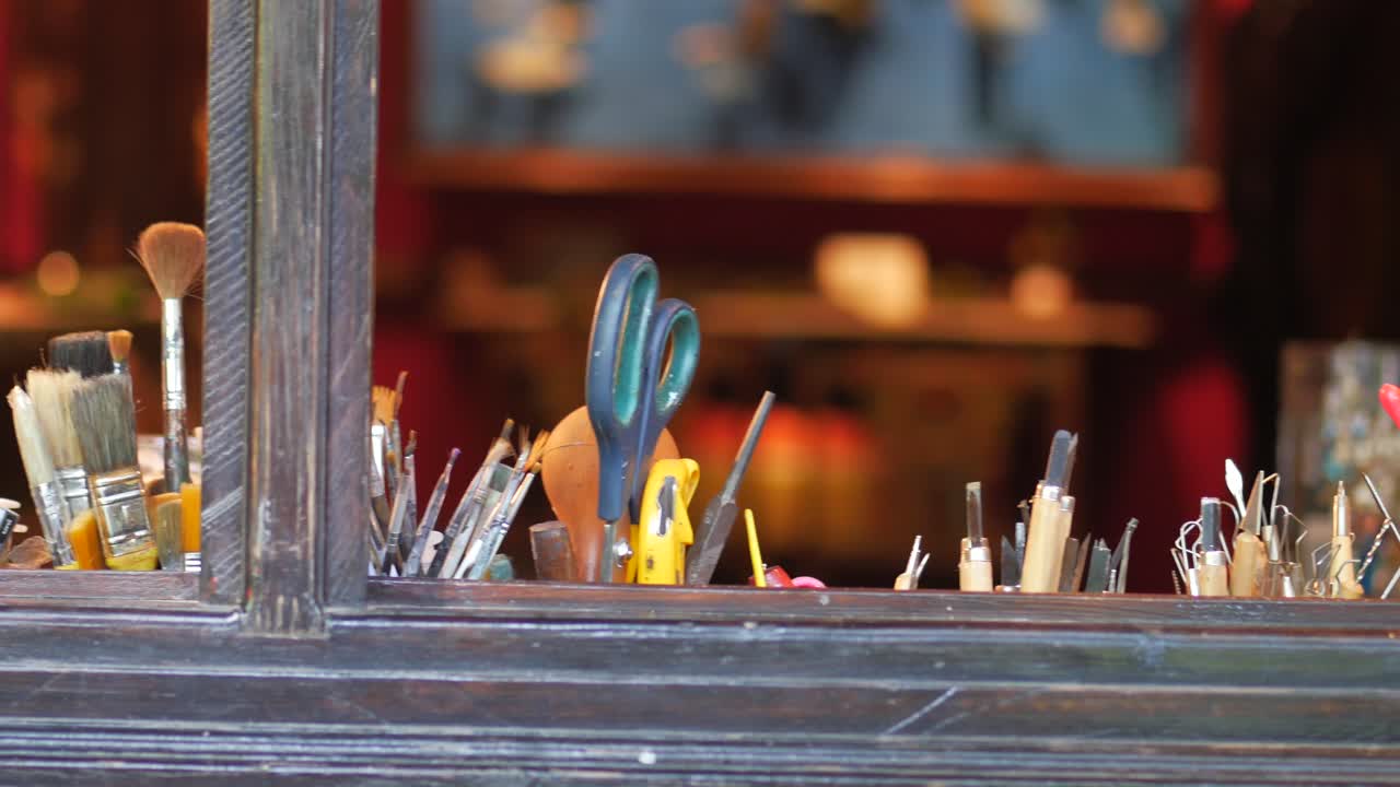 예술가 작업실 도구