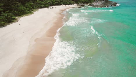 Big-island-Ilha-Grande-tropical-beach-Angra-dos-Reis,-Rio-de-Janeiro,-Brazil