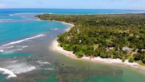 Exotic-coastline-of-Madagascar