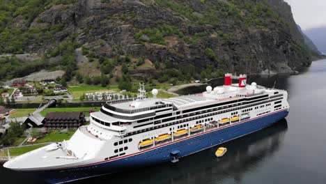 aerial: cruise ship in flåm harbour