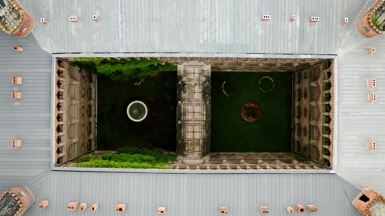 폴란드 하부 실레시아에 있는 카미네츠 자브코비키 궁전의 내부