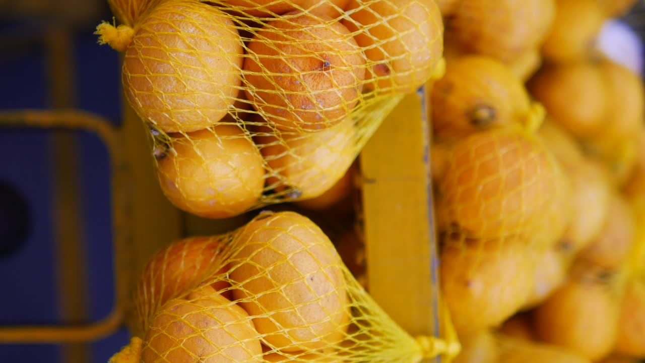 Lemons in Mesh Bags