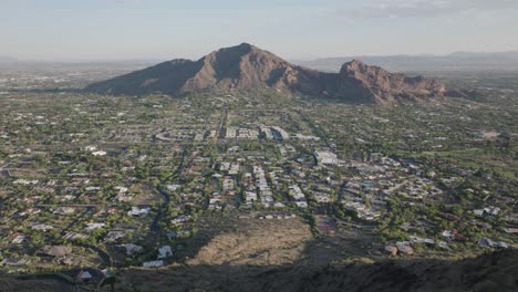 High-angle-view-of-Paradise-valley-in-Arizona-and-revealing-Camelback-mountain-at-background-in-Arizona,-USA