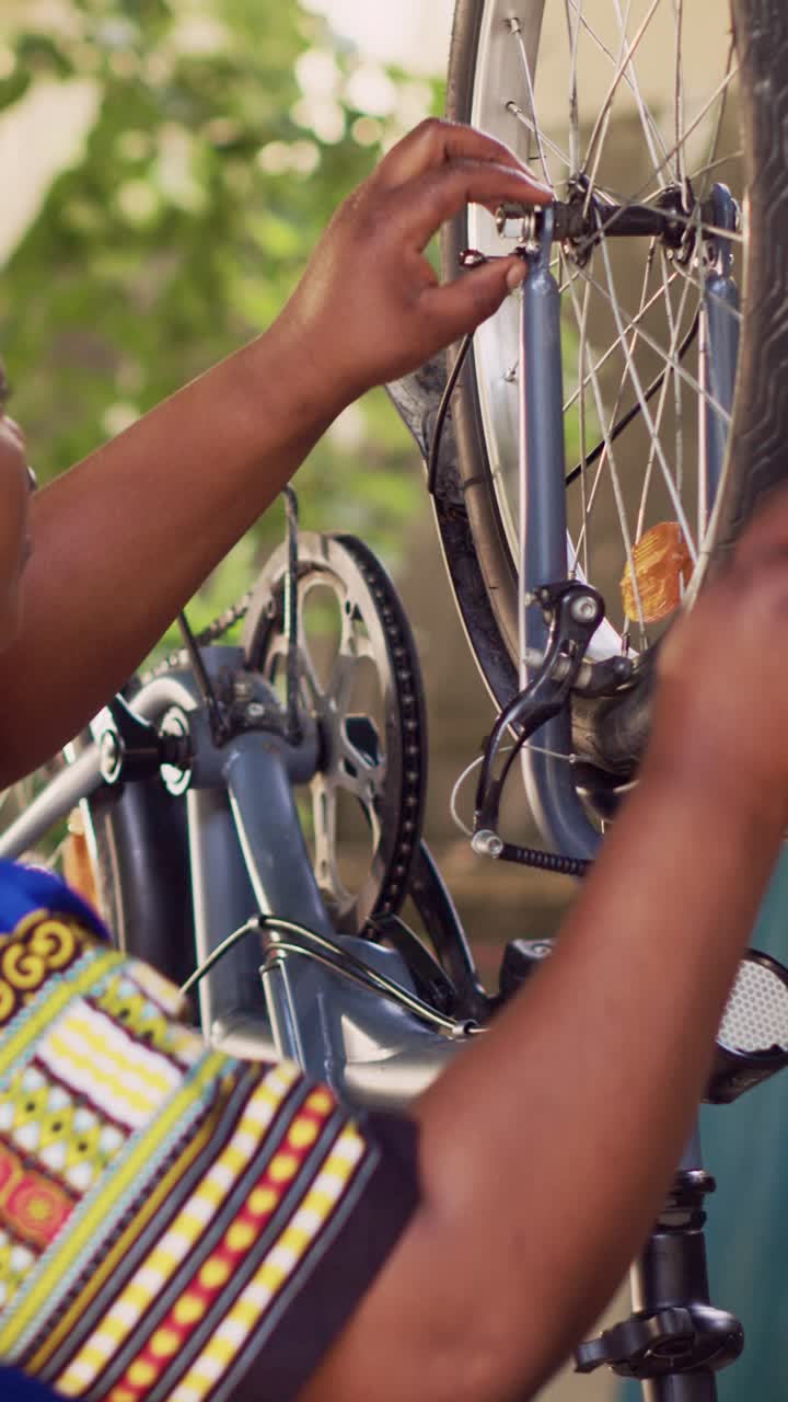Primo piano di componenti di biciclette