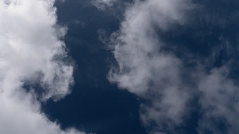 nubes en bucle de 4k con lapso de tiempo